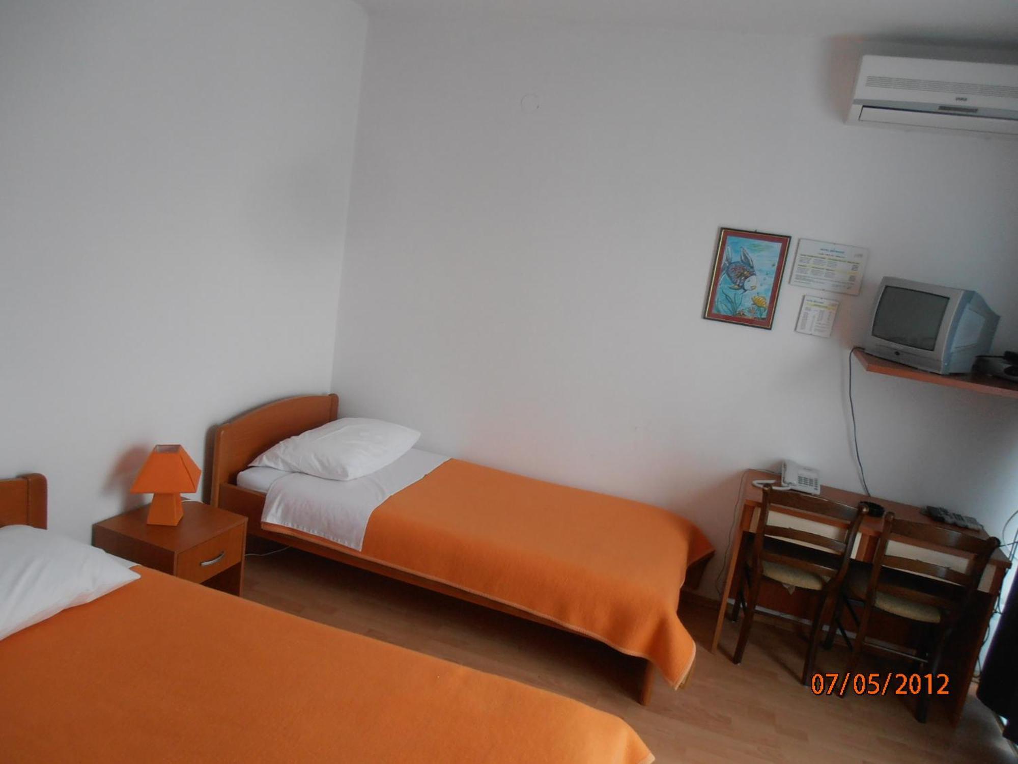 Hotel Metković Kültér fotó