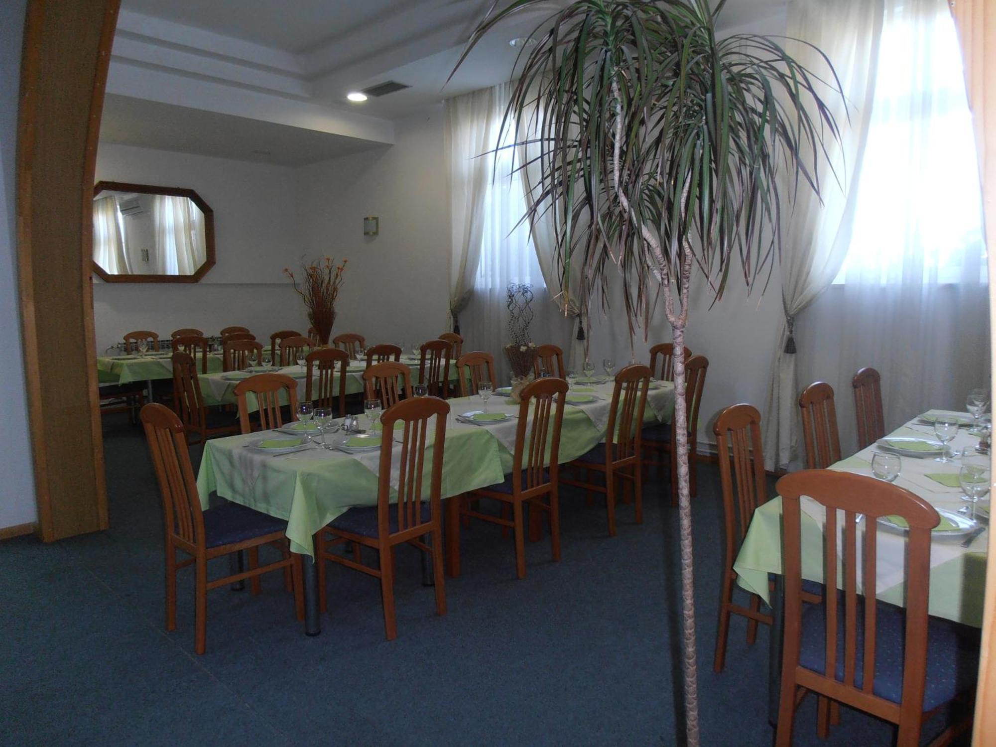 Hotel Metković Kültér fotó